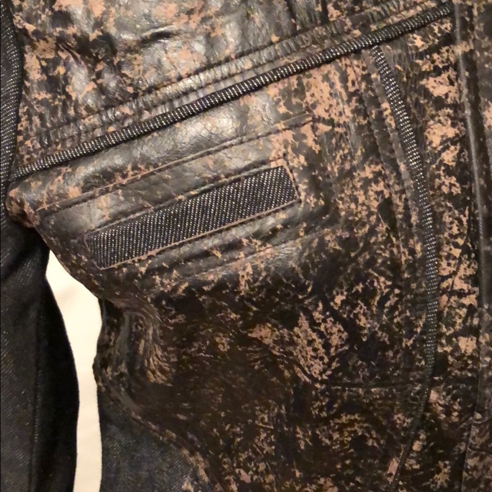 Jean Jacket - Picture 4 of 6